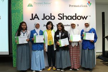 Meningkatkan Potensi dengan Job Shadow Day