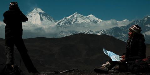 Puncak Everest di Film Perjalanan Sagarmatha 