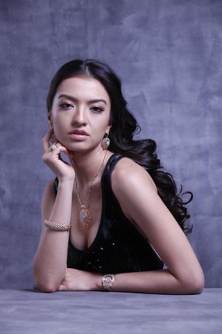 Raline Shah Rasakan Pengalaman Berharga Jadi Jurnalis