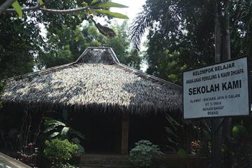 Sekolah Keterampilan Bagi Anak Pemulung