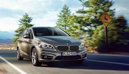  Nyaman Berkendara dengan BMW 218i Active Tourer