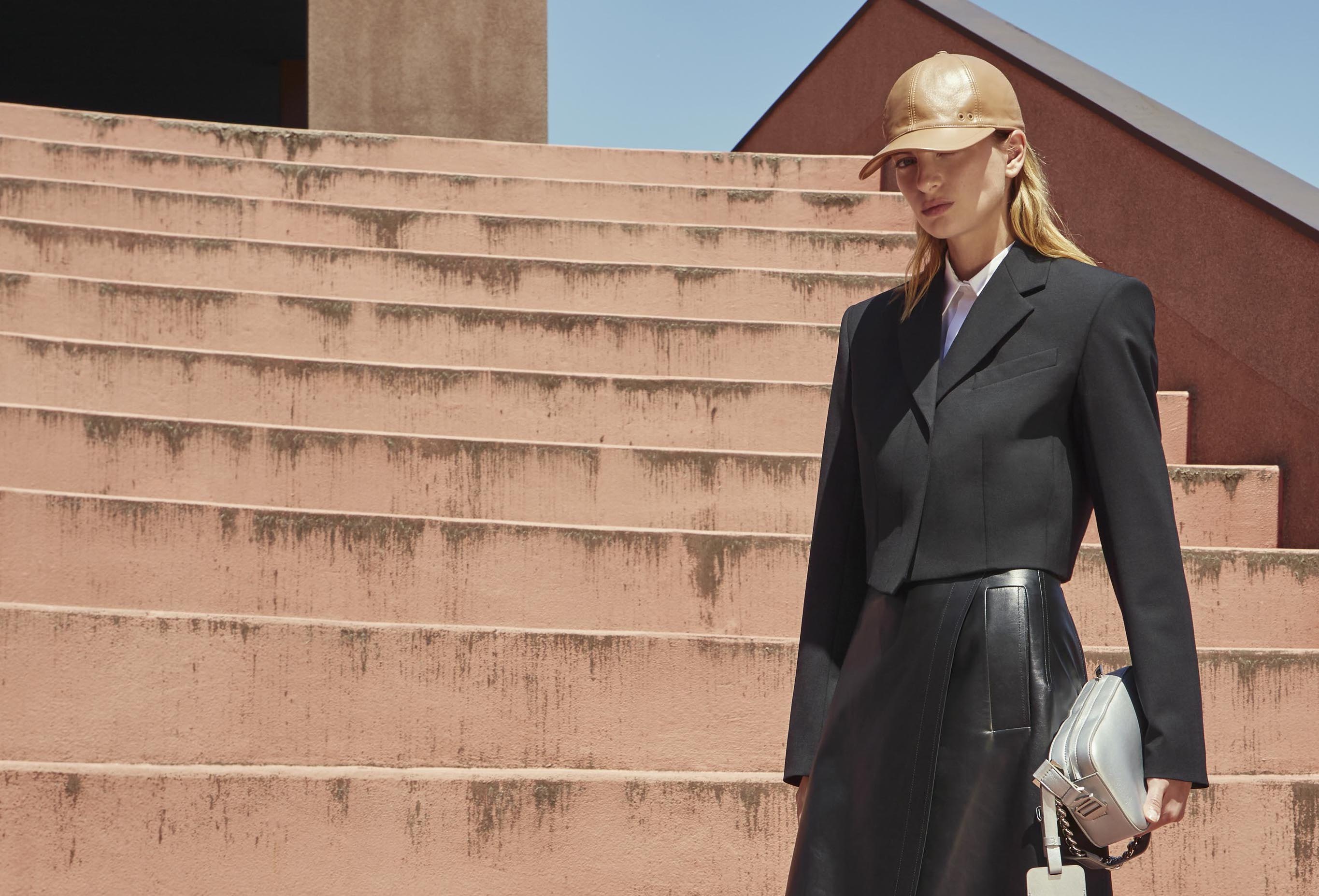 Sportmax Resort 2020: Koleksi Pakaian Dinamis dan Futuristik dari Sportmax