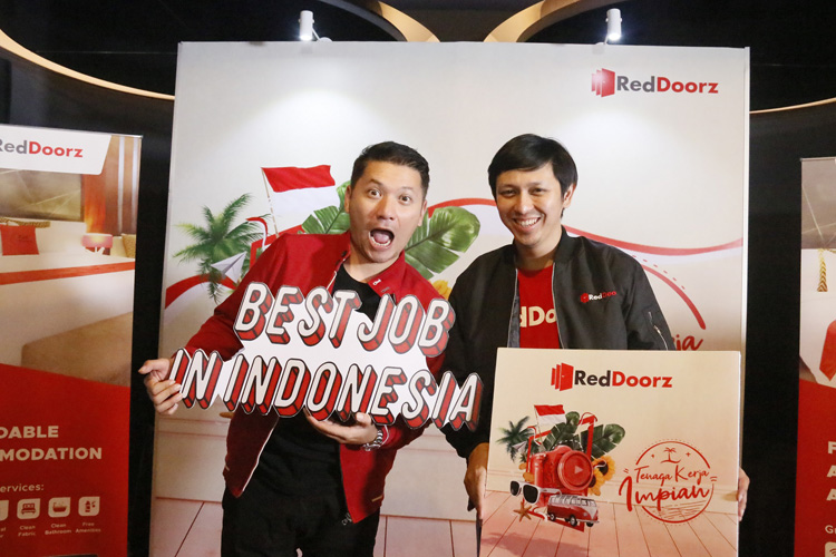 Jelajahi Indonesia Lewat Program Tenaga Kerja Impian RedDoorz