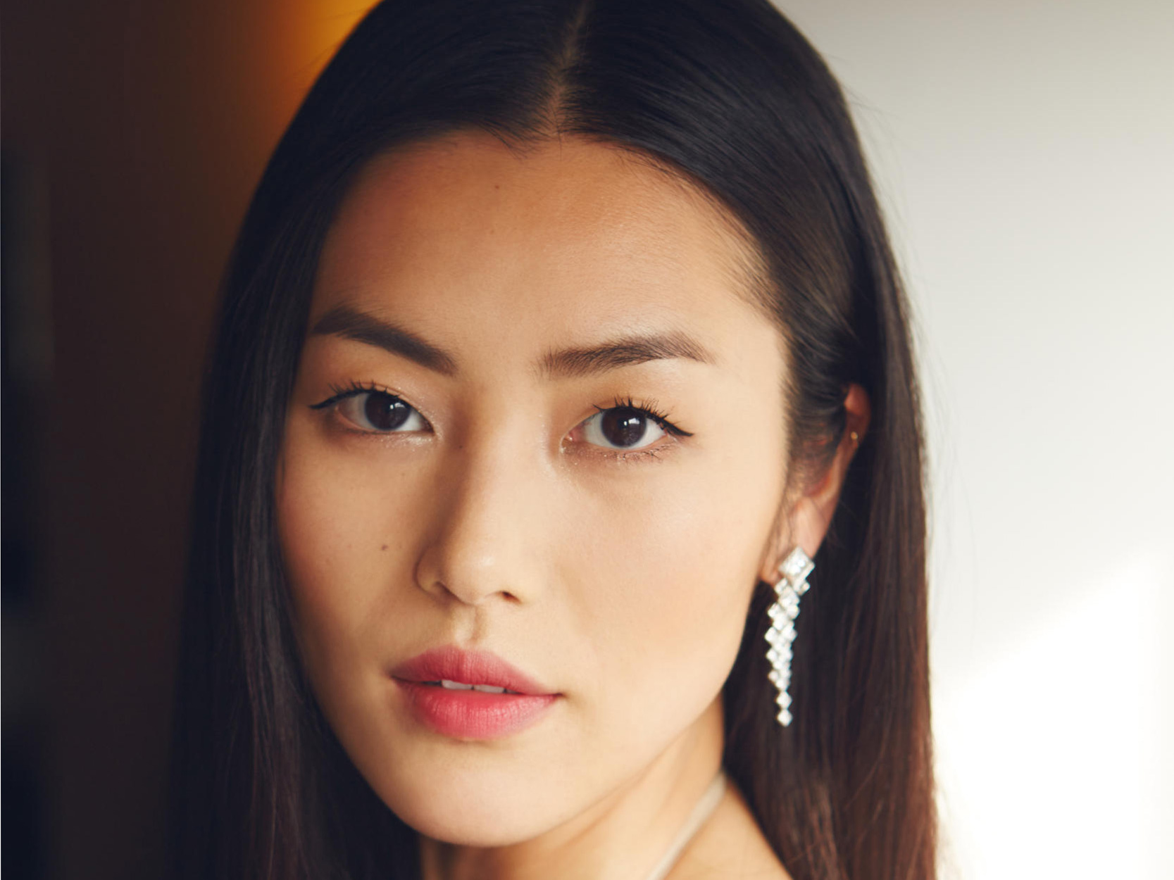 Contek Riasan Estée Lauder Liu Wen Dalam Ajang Met Gala 2016