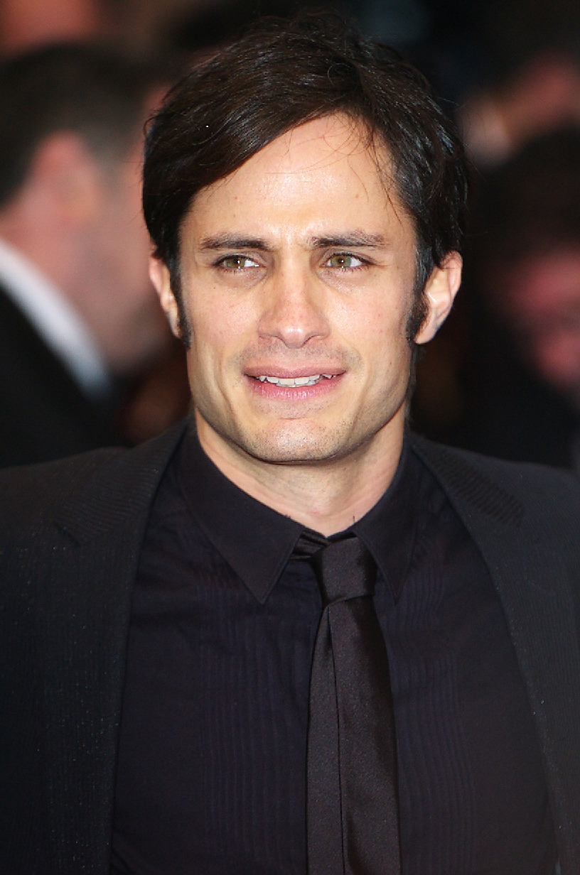 Aktor Gael Garcia Bernal Akan Jadi Zorro di Film Z 