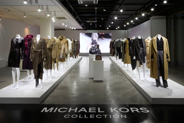 Simak Koleksi bagi Para Wanita Tangguh Masa Kini Persembahan Michael Kors