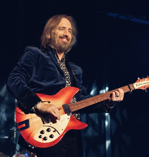 Musisi Rock Tom Petty Tutup Usia