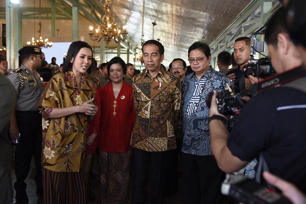 Ini Makna Tersembunyi Batik Presiden Joko Widodo