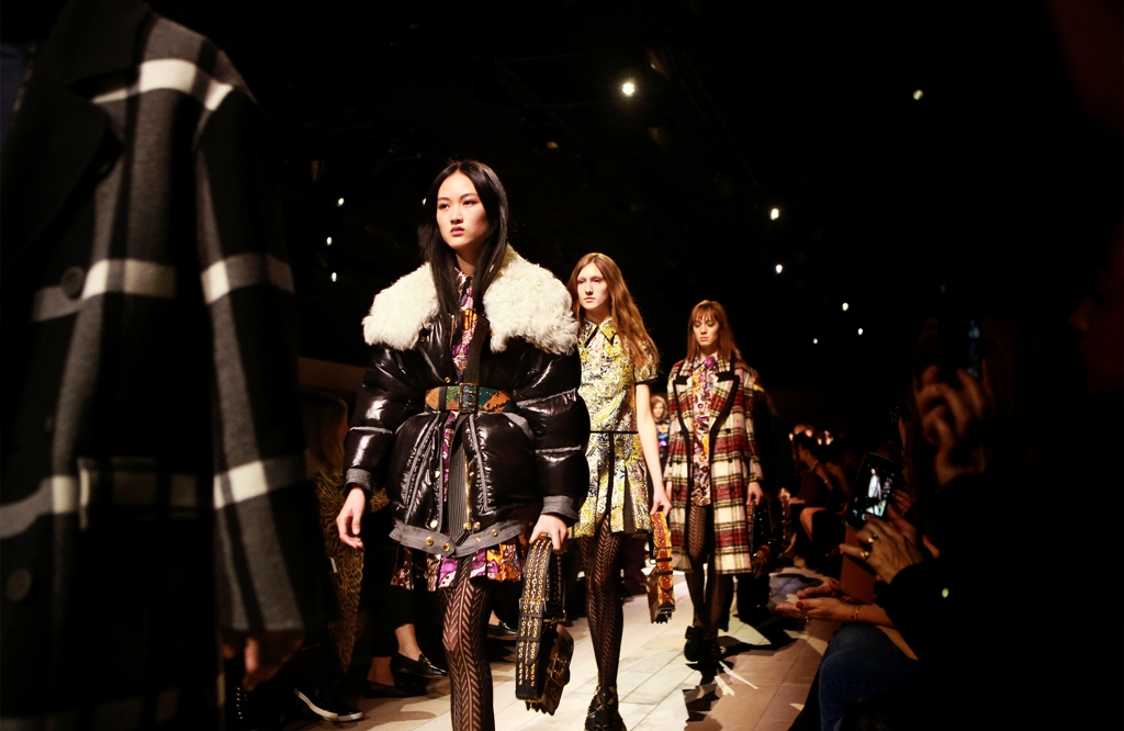 Koleksi Patchwork Terbaru Dari Burberry