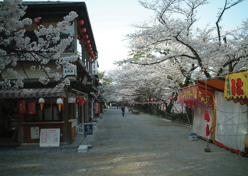 Nikmati warisan budaya Jepang di Kota Kanazawa, Jepang