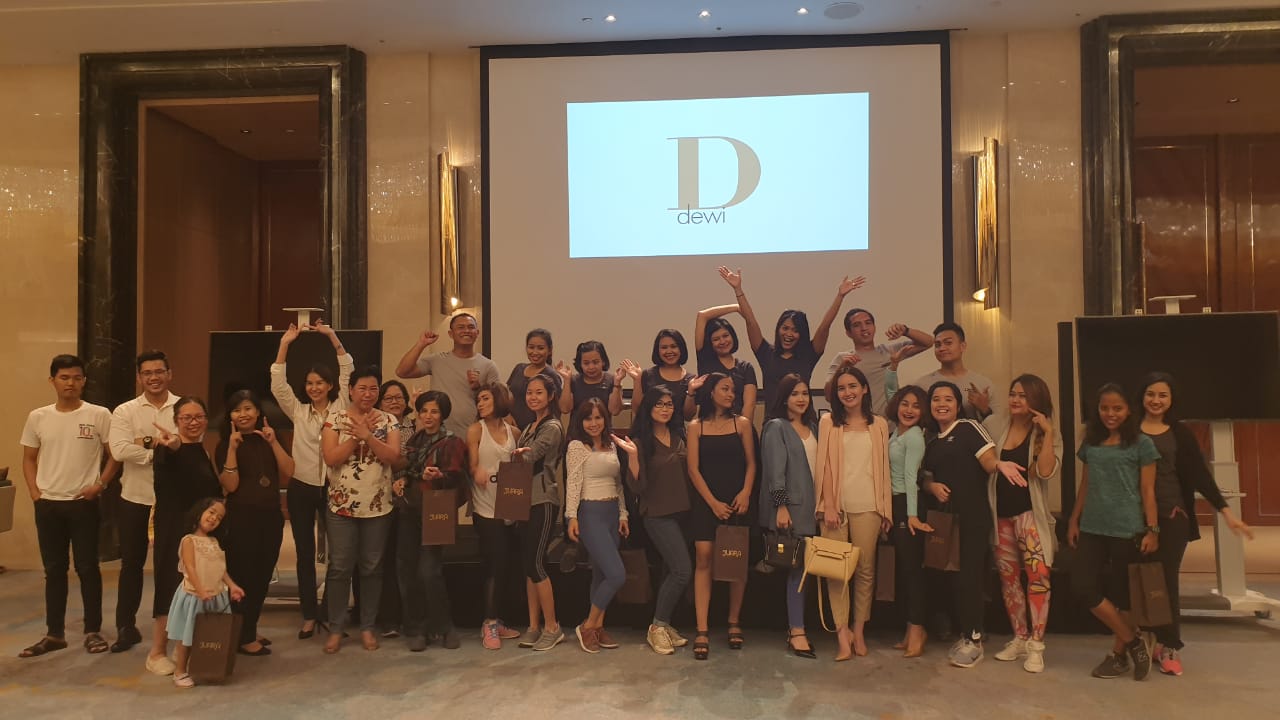 Intercontinental Pondok Indah Merayakan International Women's Day Dengan Kegiatan Yoga dan Aerobik