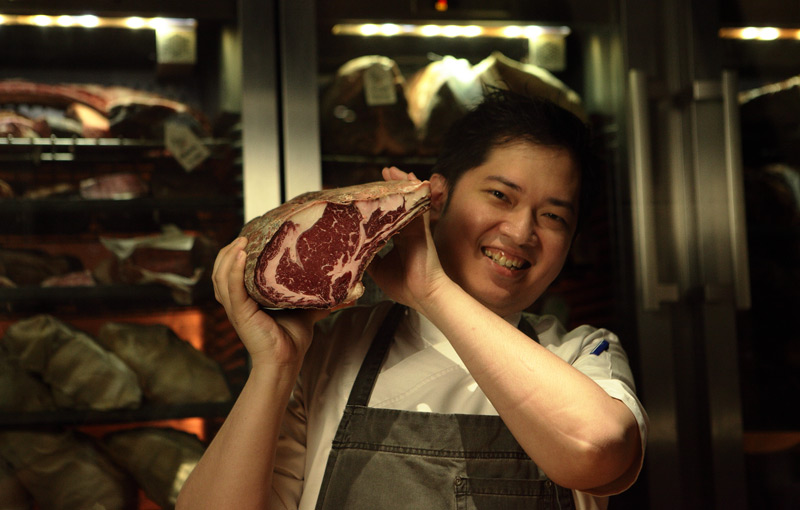 Mengenal Chef Andri Dionysius, Sang Jenius dibalik Restoran AB Steak by Chef Akira