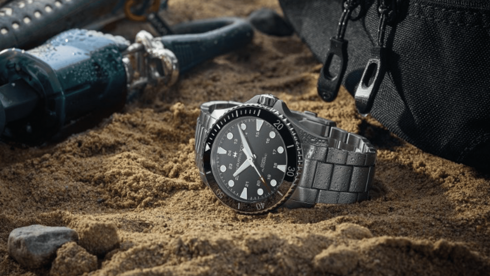 Daya Tahan Tinggi Khaki Navy Scuba Automatic dari Hamilton