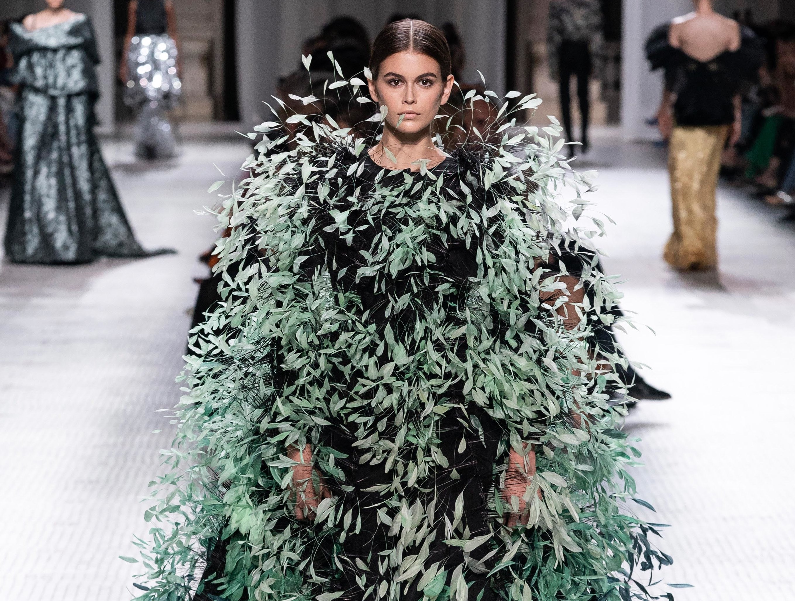 Givenchy Couture Fall 2019: Hasrat Kebebasan Claire Waight Keller