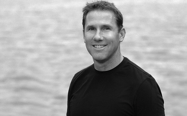 Nicholas Sparks Novelis Andal Di Balik Film Blockbuster Hollywood 