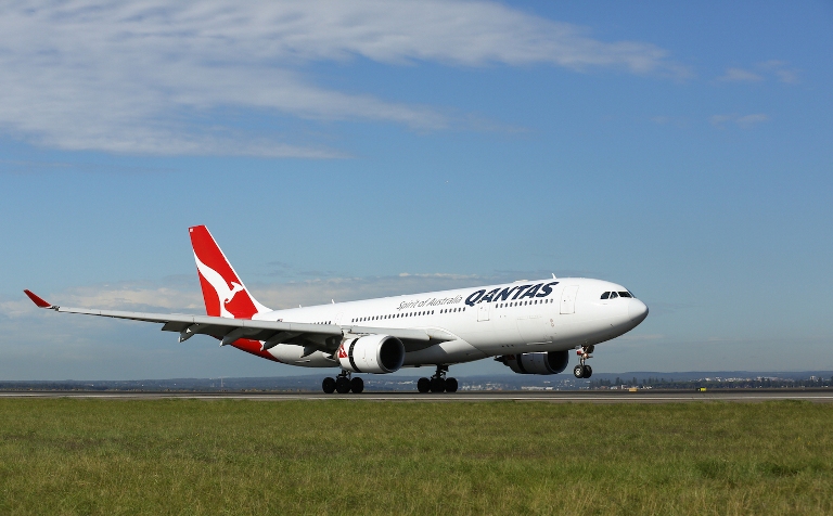 Terbang bersama Pesawat Baru Qantas untuk Rute Australia - Bali