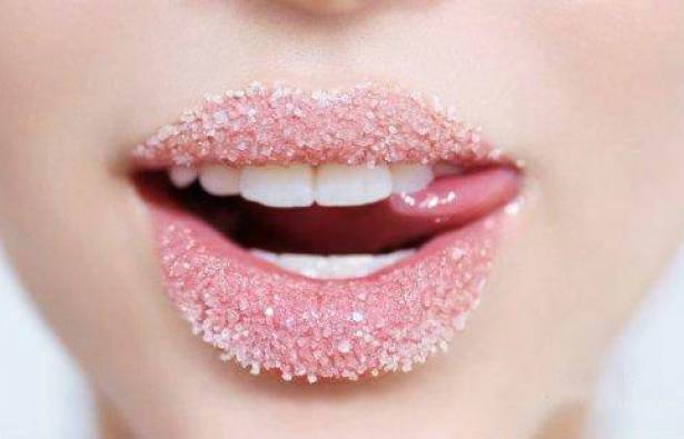 Resep Mudah Membuat Lip Scrub Sendiri