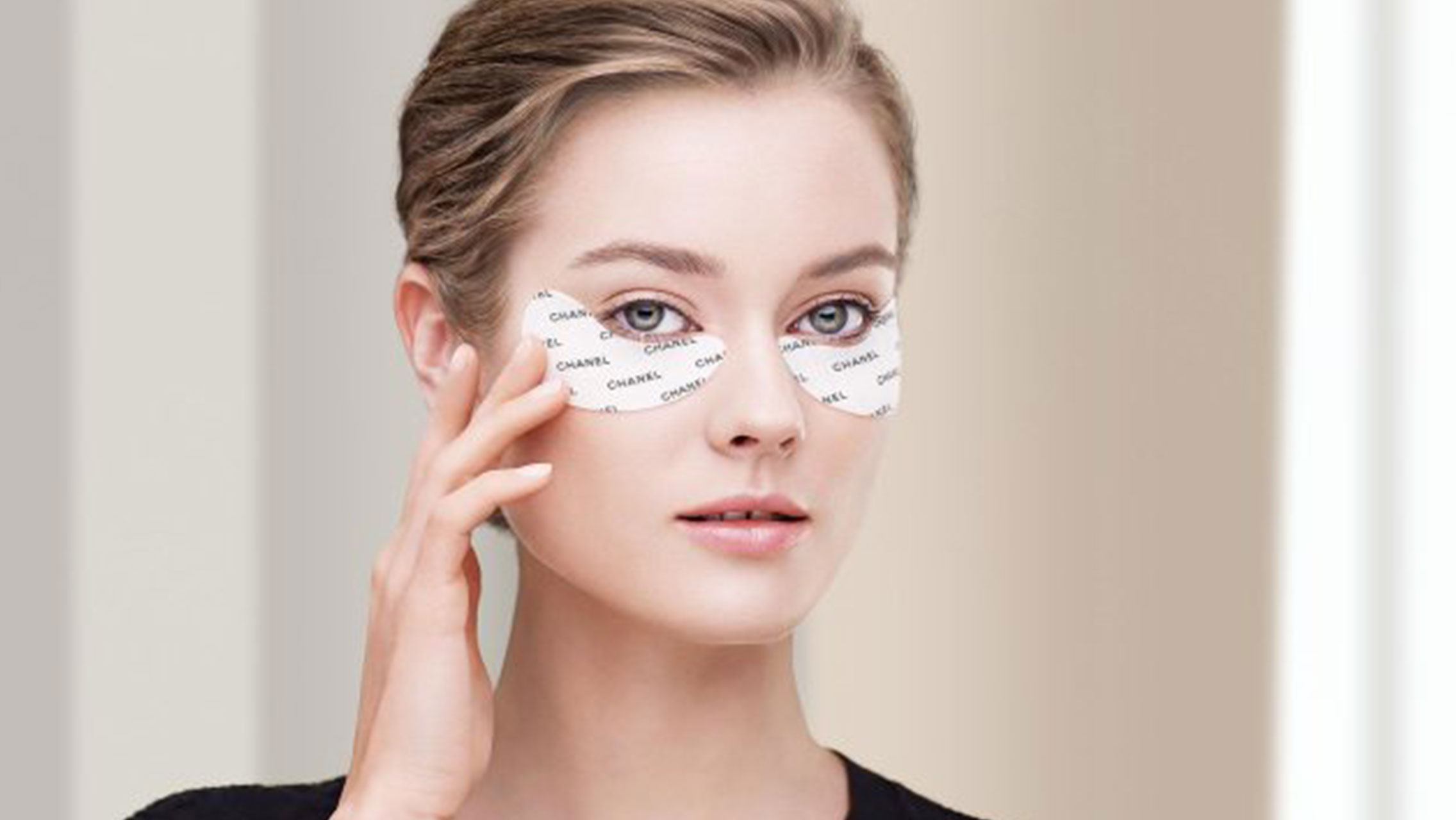 Review: Chanel Le Lift Flash Eye Revitalizer