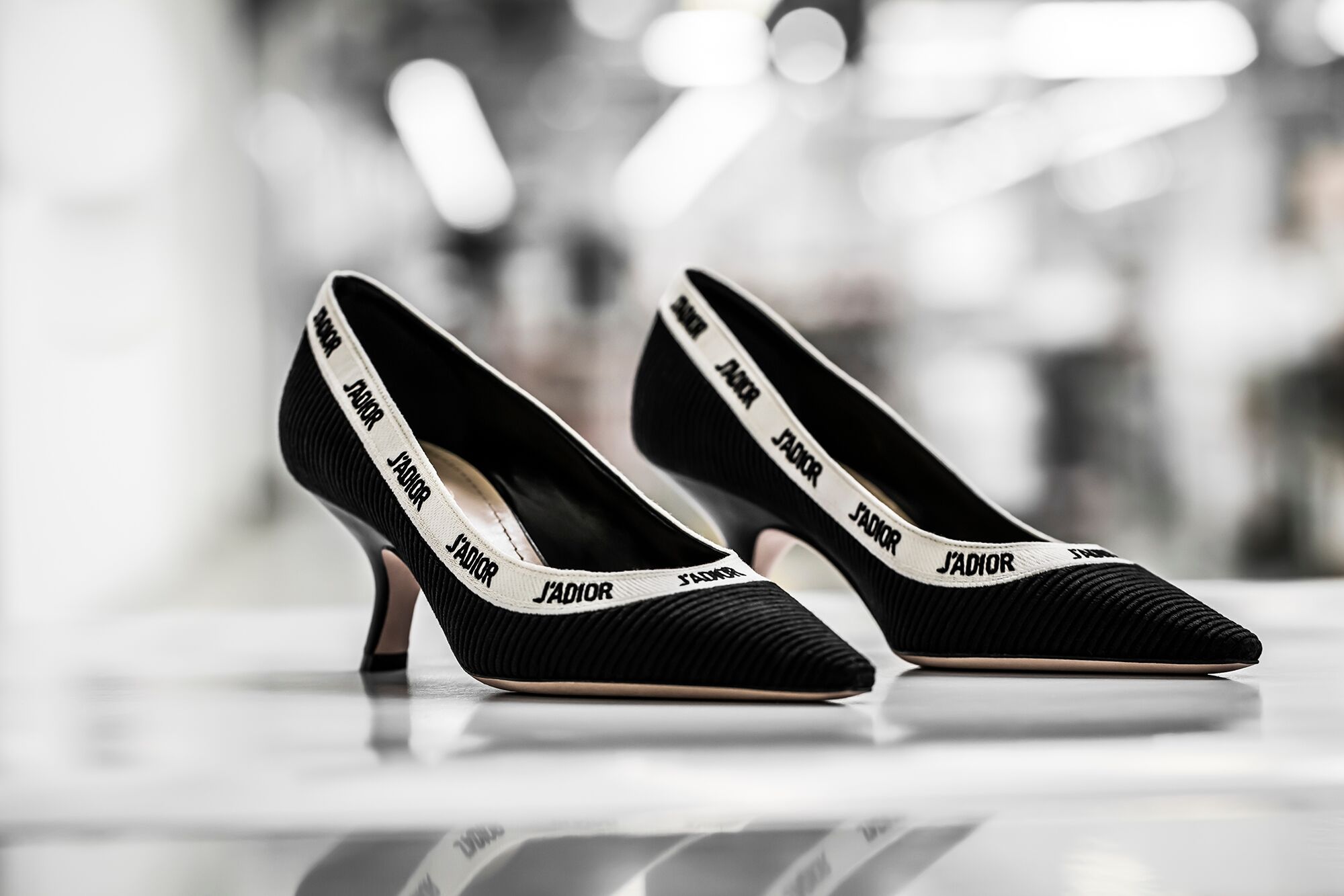 Dior Luncurkan J’Adior Pumps untuk Koleksi Fall 2019