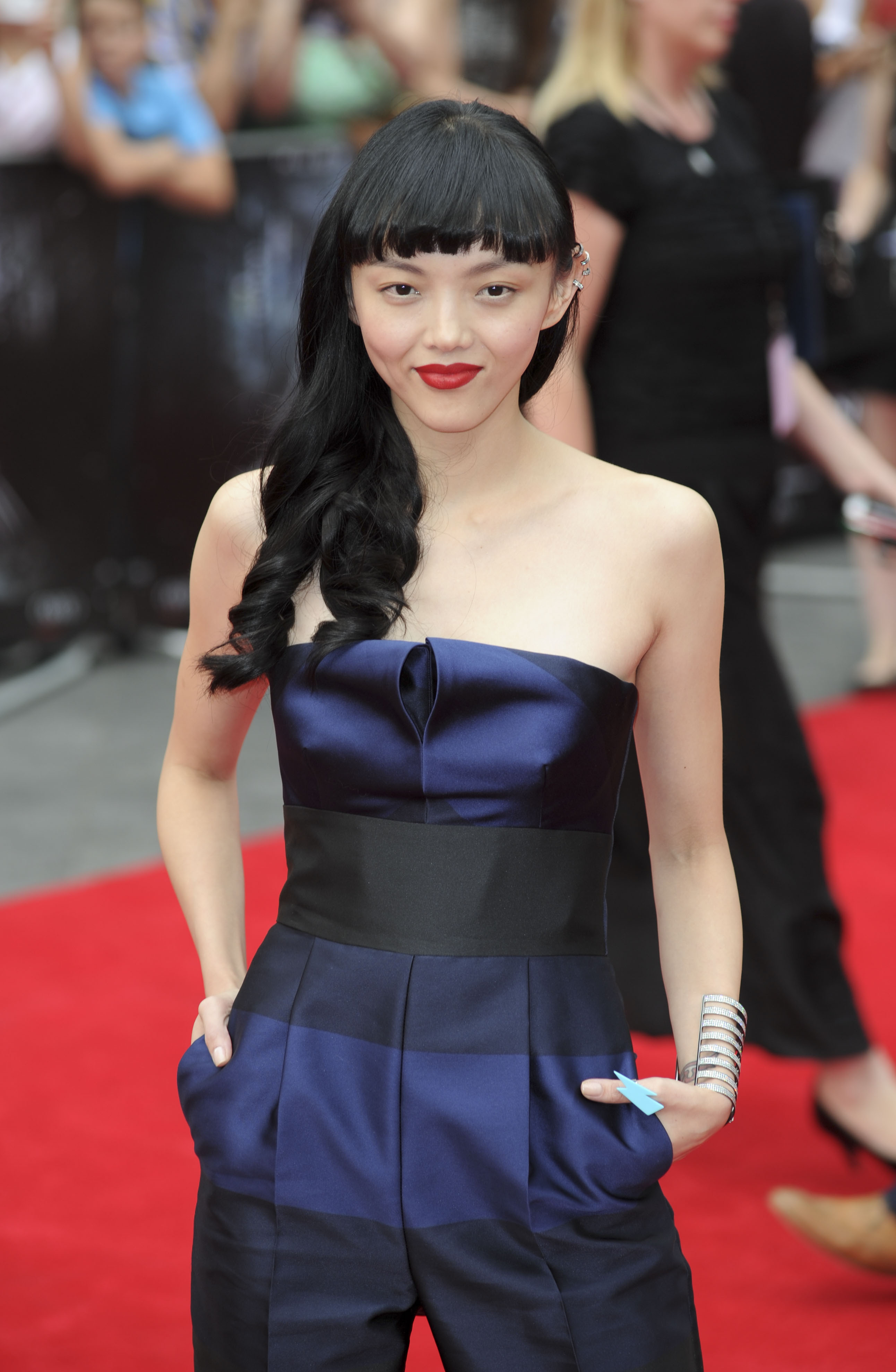 Aktris ‘Wolverine” Rila Fukushima Bersama Scarlett Johansson Bintangi Ghost in The Shell