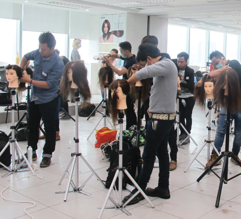 L’Oréal Professionnel Helat “Hairdresser Hunt” untuk Ajang Jakarta Fashion Week