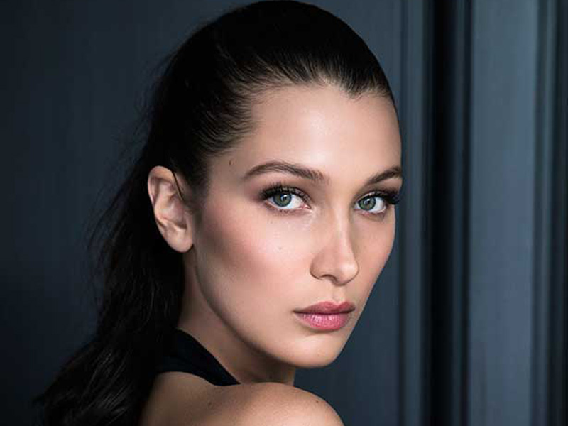 Model Bella Hadid Menjadi Wajah Terbaru Lini Kosmetik Dior Make-Up